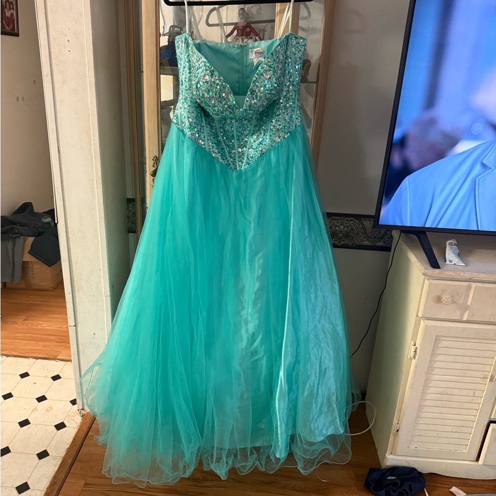 Elegant Aqua Gown with Sequin Details